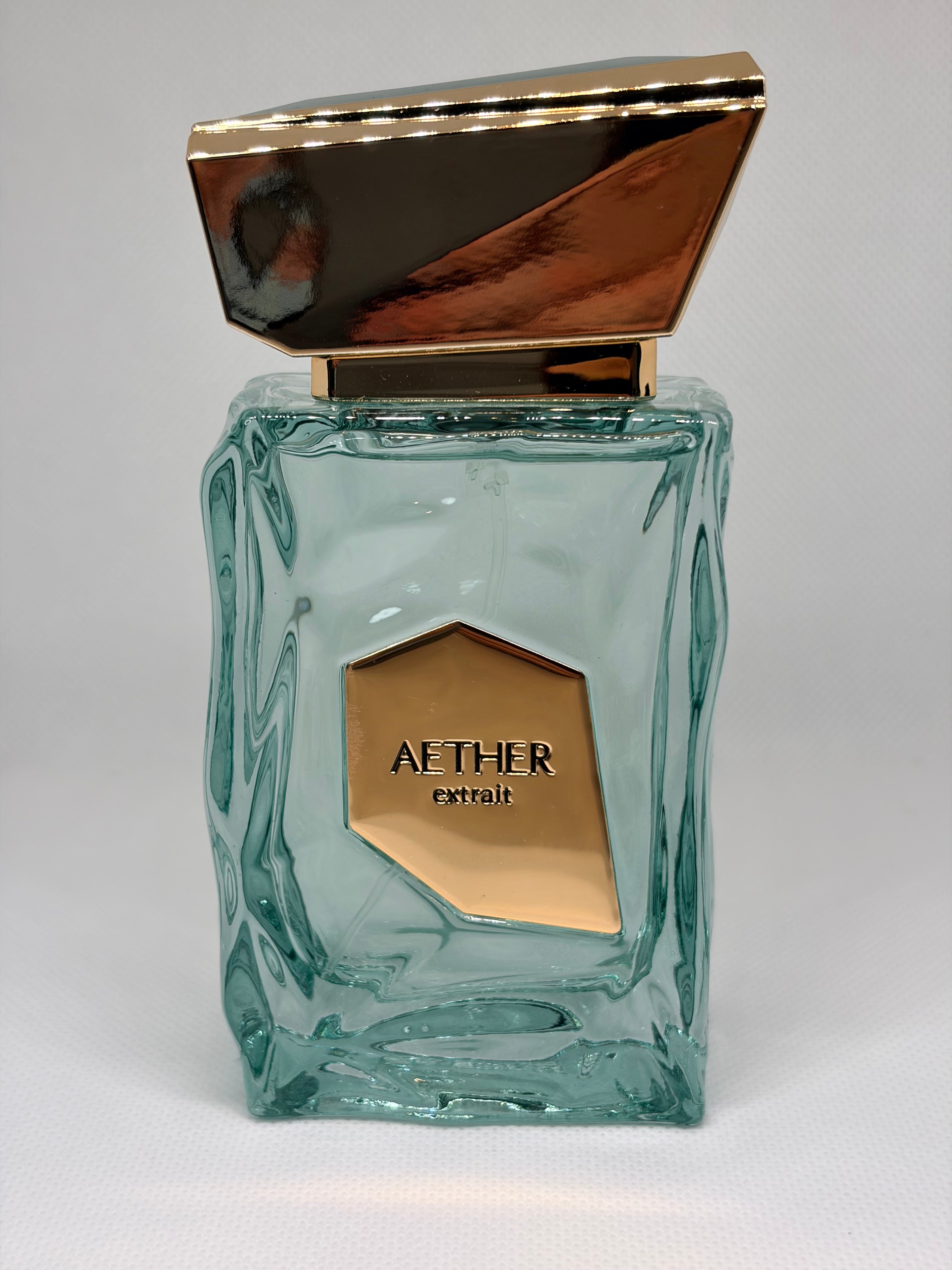 French Avenue Aether Extrait